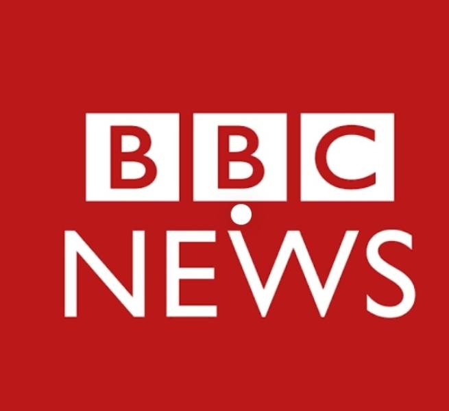 موقف مهني محترم.. استقالة 12 صحفيًا من BBC