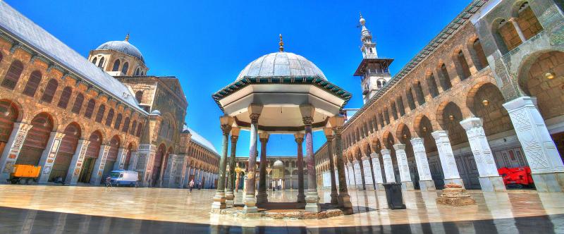 الجامع الأموي: رمز تاريخي ينبض بالحضارة الإسلامية في دمشق