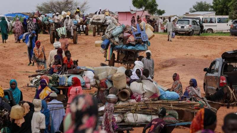 السودان.. نزوح جماعي من ودمدني إثر ارتفاع وتيرة المعارك