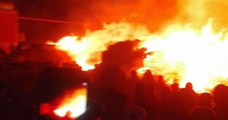 مصرع 6 أشخاص جراء اندلاع حريق ضخم بمصنع للقفازات بولاية ماهاراشترا الهندية