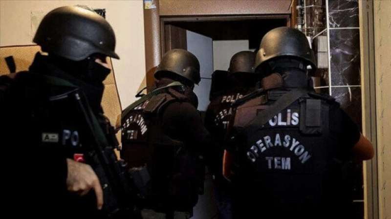 محكمة تركية تقرر سجن 25 مشتبهًا بهم بالانتماء لتنظيم ”داعش”