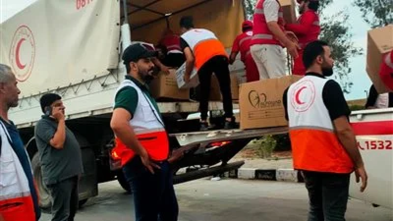 الهلال الأحمر الفلسطيني: انقطاع الاتصالات شلّ عمل الطواقم الطبية