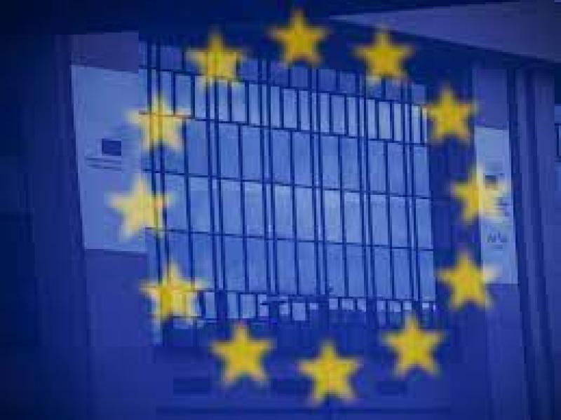 فايننشال تايمز: الاتحاد الأوروبي يخشى من وقوع شركاته الأكثر حساسية في أيادي قوى منافسة