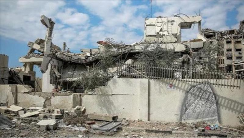 تدمير التاريخ.. قوات الاحتلال الإسرائيلي تستهدف منزل الشهيد ياسر عرفات