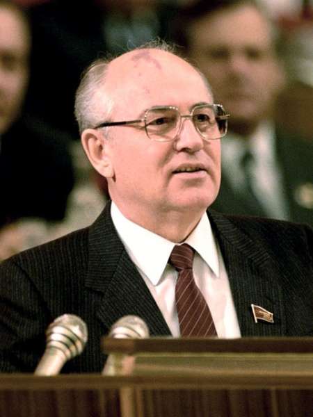 في مثل هذا اليوم.. جورباتشوف يتولى رئاسة الحزب الشيوعي السوفيتي 11 مارس 1985