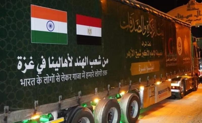 «بيت الزكاة» يطلق 100 شاحنة عملاقة لدعم أهالي غزة