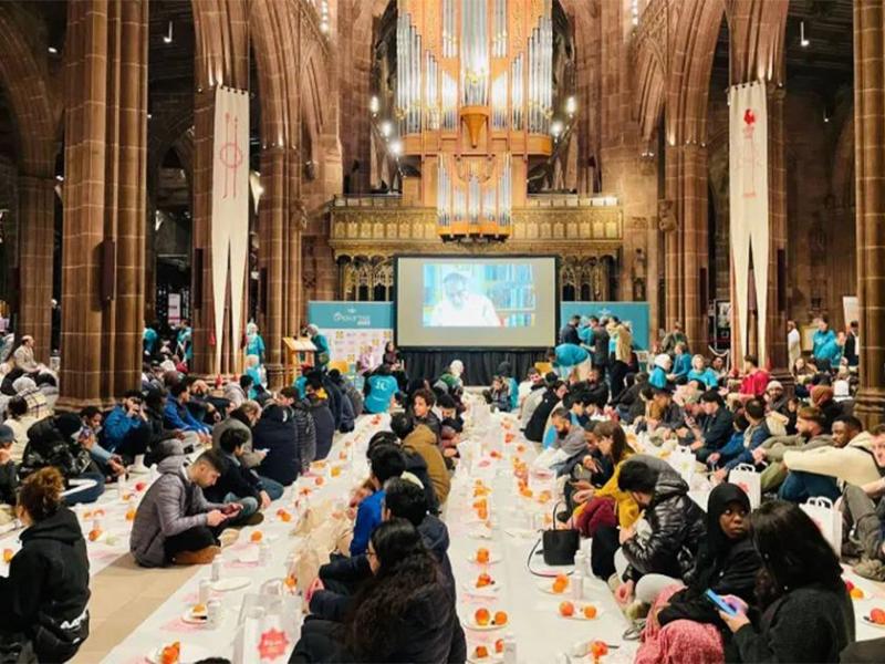 إقبال أكبر على العمل الخيري في رمضان ببريطانيا من 4 ملايين مسلم