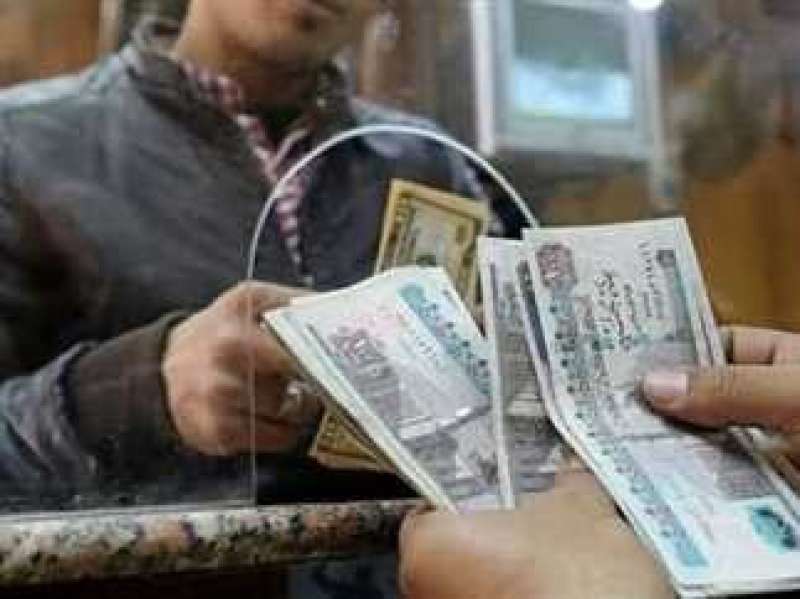 مصر.. صرف معاشات أبريل بزيادة 15% للشهر الثاني علي التوالي