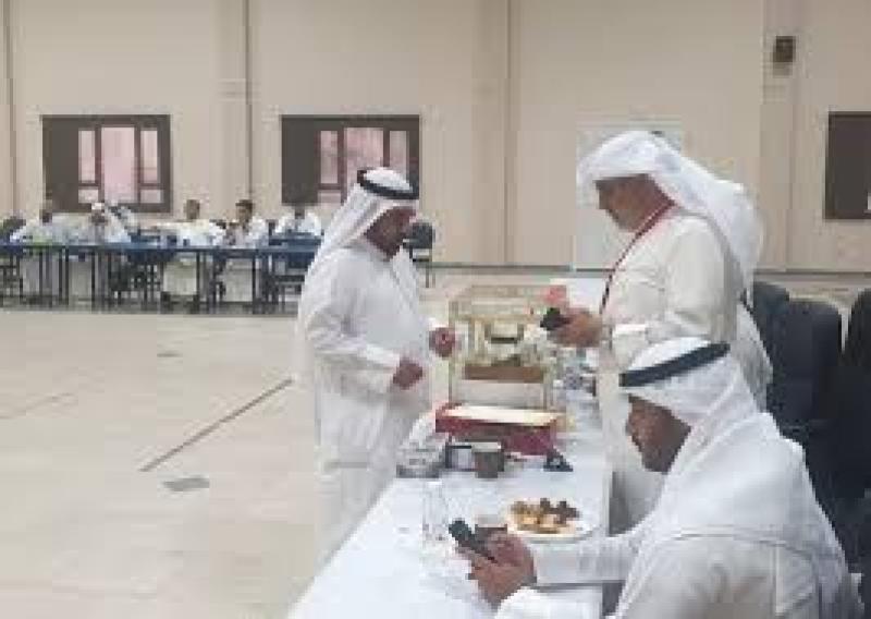 الناخبون في الكويت يصوتون لاختيار البرلمان الجديد