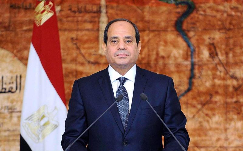 الرئيس السيسي يهنئ مسلمي مصر بالخارج بمناسبة حلول عيد الفطر المبارك