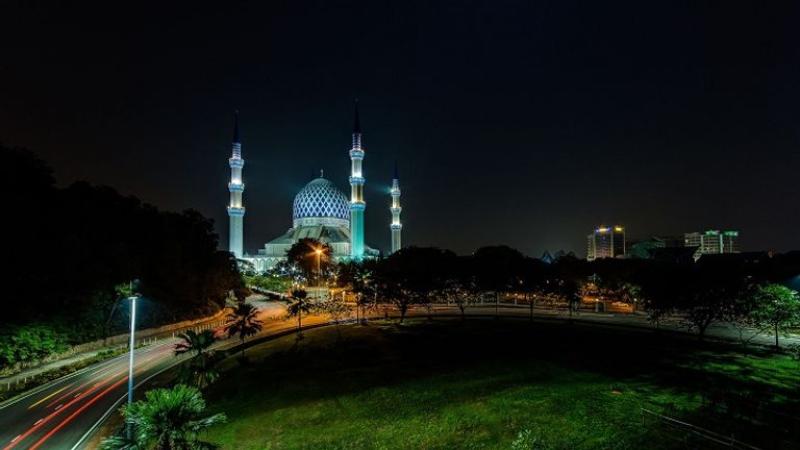 المسجد الأزرق بماليزيا