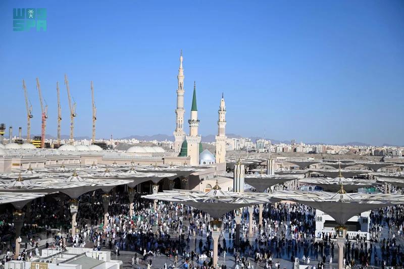 الهيئة العامة: أكثر من 5,9 مليون مصلٍ يؤدون الصلوات في المسجد النبوي الأسبوع الماضي