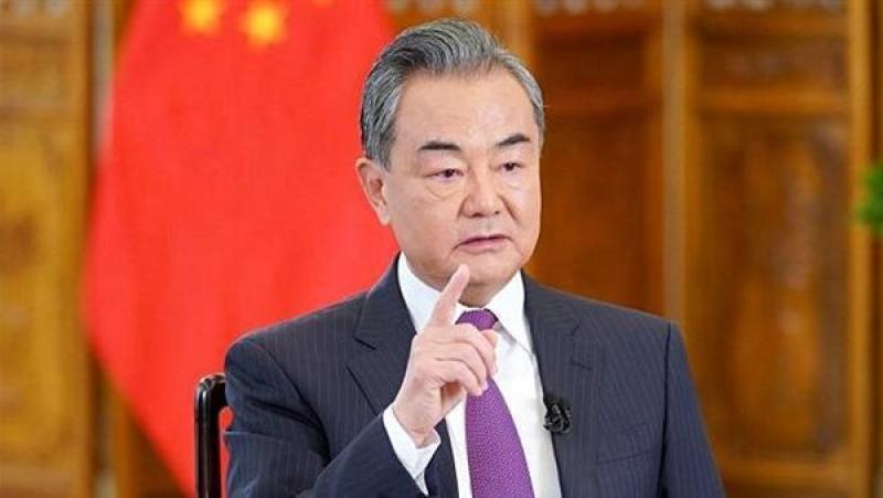 وزير الخارجية الصيني يعلن رفضه التام التهجير القسري للفلسطينيين في غزة