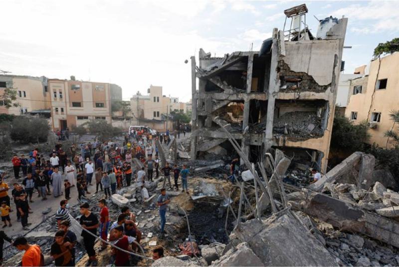 غزة في اليوم الـ204 للعدوان.. الاحتلال يشن غارات جوية على مناطق القطاع