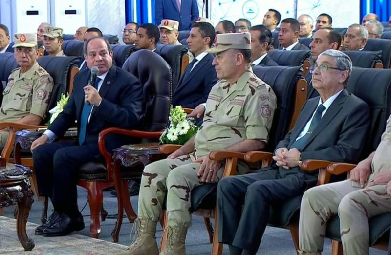 الرئيس السيسي: مصر تعتبر محورًا رئيسيًا لنقل البيانات في العالم