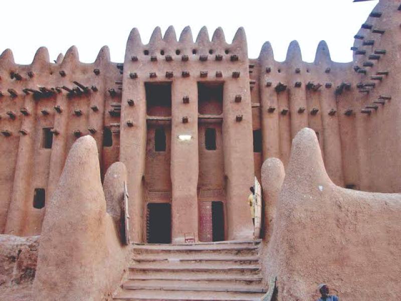 المسجد العتيق في مالي