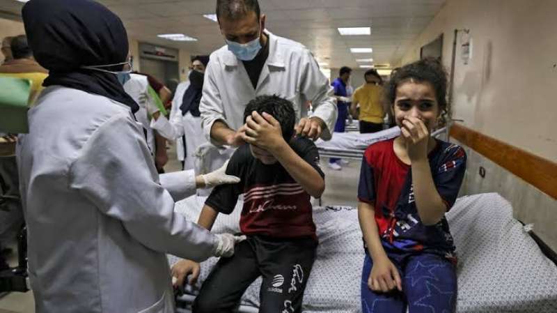 عاد من غزة.. أستاذ جراحة عظام يروي تفاصيل رحلته لعلاج المصابين تحت القصف الإسرائيلي
