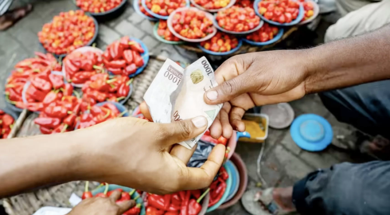 طباعة العملة بشكل غير قانوني.. أسباب التضخم في نيجيريا