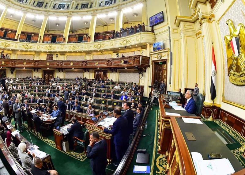 للبحث عن النفط.. 4 مشروعات قوانين يناقشها البرلمان المصري اليوم