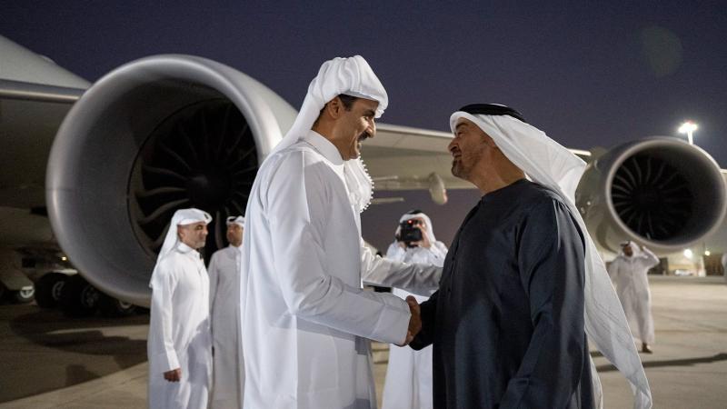 لتعزيز العلاقات الإخوية.. أمير قطر يزور الإمارات