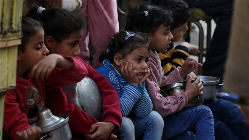 في يومهم العالمي.. عشرات الآلاف من الأطفال ضحايا العدوان الإسرائيلي علي غزة