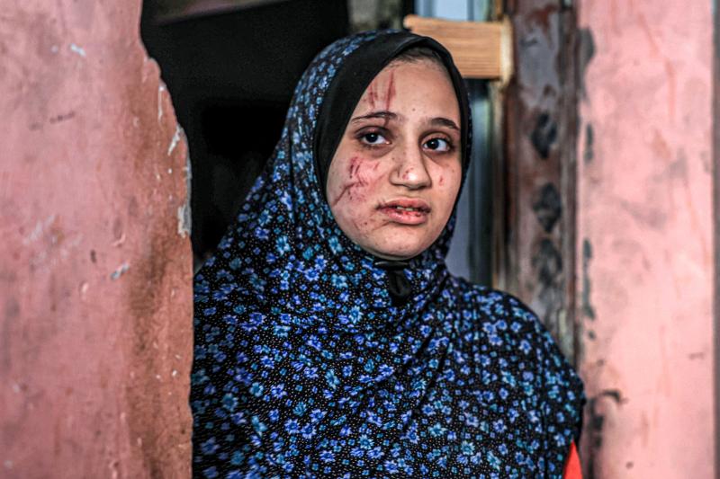 أزمة إنسانية تواجه النساء في غزة 