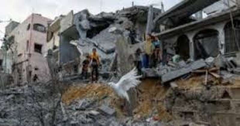 حماس: جيش الاحتلال يحاول عزل قطاع غزة عن العالم ويواصل تنفيذ جرائم الإبادة
