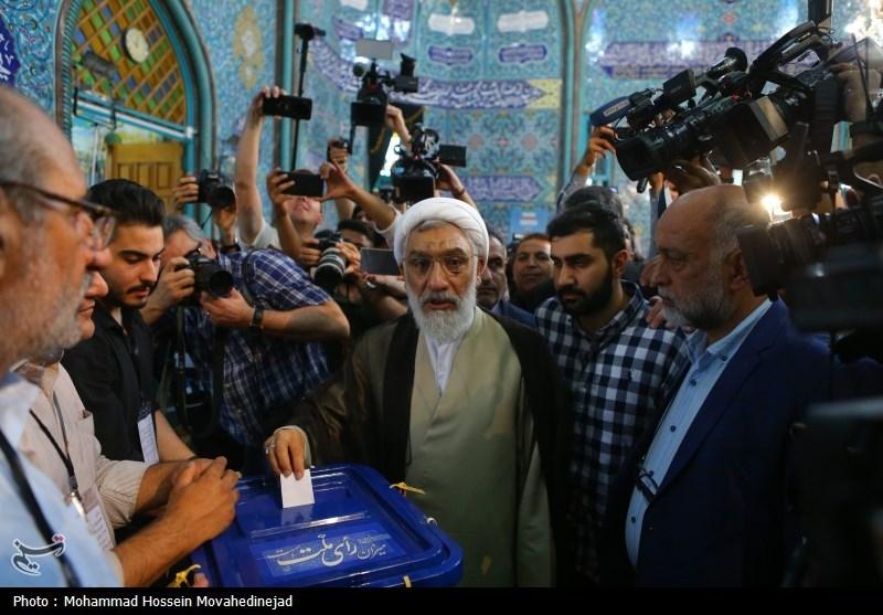 المرشح الرئاسة الإيرانية بور محمدي