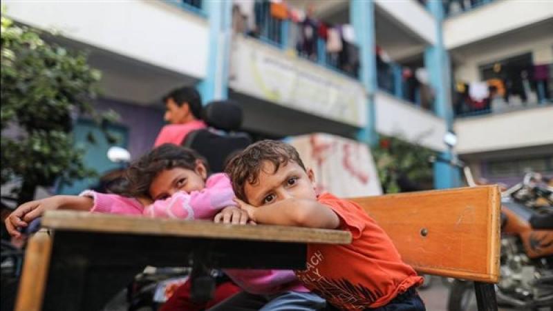 «أونروا»: 625 ألف طفل في غزة محرمون من الدراسة والغذاء