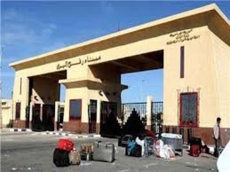 مصدر أمني: لا صحة لوجود موافقة مصرية على نقل منفذ رفح بالقرب من كرم أبوسالم