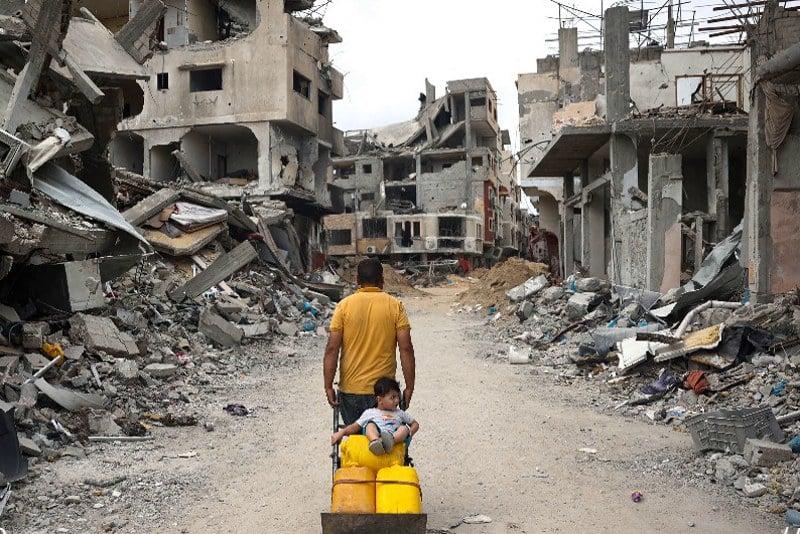 نيويورك تايمز : حي الشجاعية في غزة أصبح حطاما ودمارا بعد الانسحاب الإسرائيلي