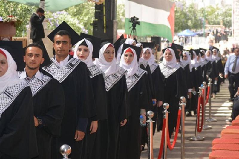 طلاب الثانوية العامة في فلسطين