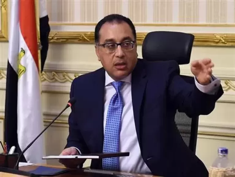 نقابة الأطباء المصرية تطالب رئيس الوزراء بالتدخل الفوري.. لهذا السبب