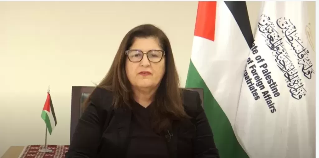 الوزير الفلسطينية فارسين أغابكيان 