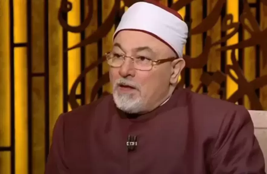 خالد الجندي: السعي للصلاة المكتوبة فى جماعه يعادل حجة كاملة