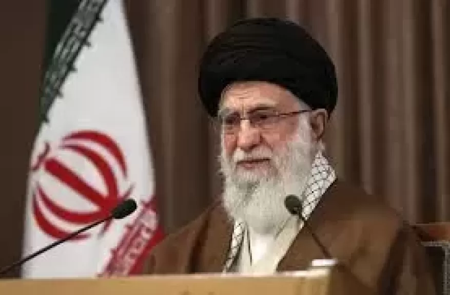 الجمود النووي الإيراني.. رسائل الشك من خامنئي وظلال التصعيد الأميركي