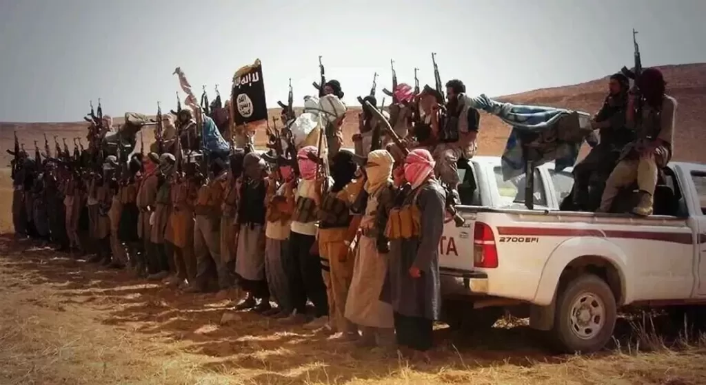 سوريا على صفيح ساخن.. تهدئة حذرة في ريف دمشق وسط تصاعد الهجمات والغليان الطائفي