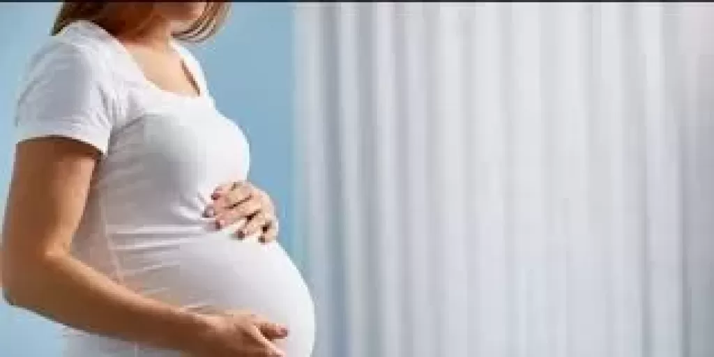 أطباء: 6 أسباب لتشوهات الأجنة.. و3 فحوص وقائية أثناء الحمل