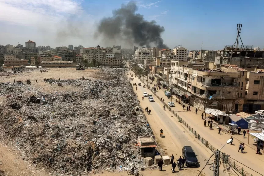 استشهاد 11 فلسطينياً بينهم ثلاثة أطفال رضع فجر اليوم في غارة إسرائيلية على غزة