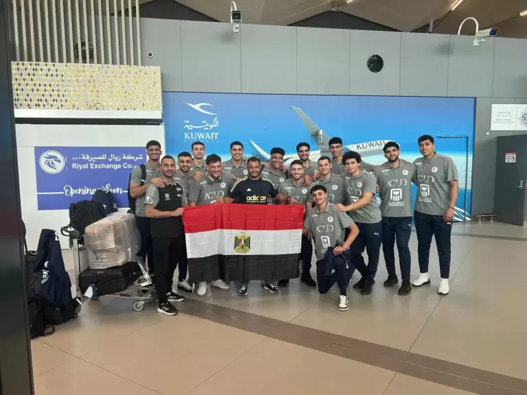 بعثة شباب اليد تصل الكويت للمشاركة  في كأس العرب