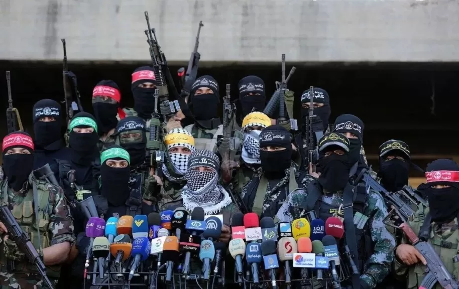 فصائل المقاومة الفلسطينية تعلق على الضربات اليمنية ضد تل أبيب
