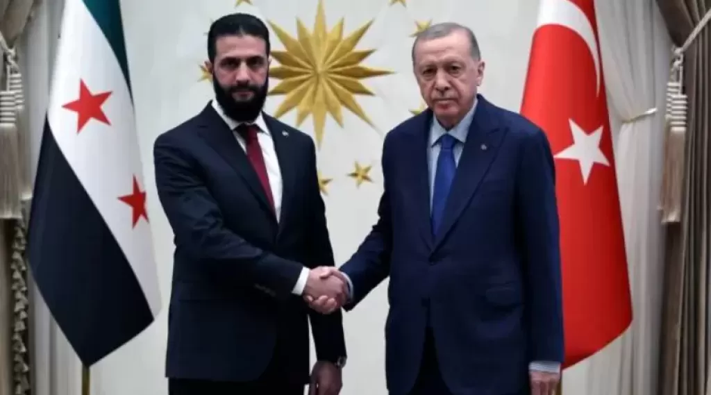 منها إعادة بناء الجيش السوري.. سر الزيارة المفاجئة للشرع إلى تركيا