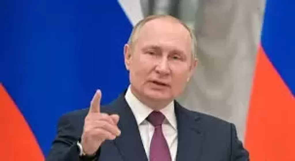 الشرق الأوسط على صفيح ساخن.. موسكو تلوّح بالوساطة وتحذر من التصعيد الإيراني-الإسرائيلي
