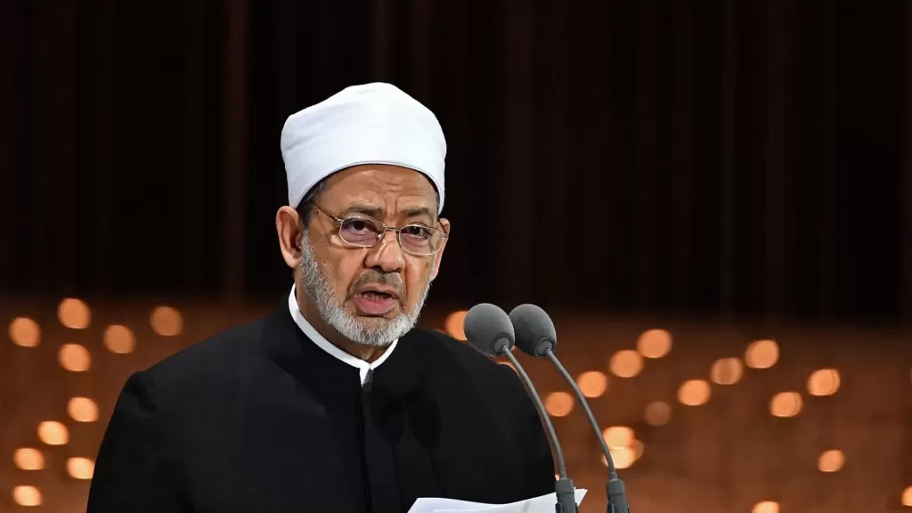 الأزهر يعلن انضمام رئيس مسلمي روسيا لمجلس حكماء المسلمين