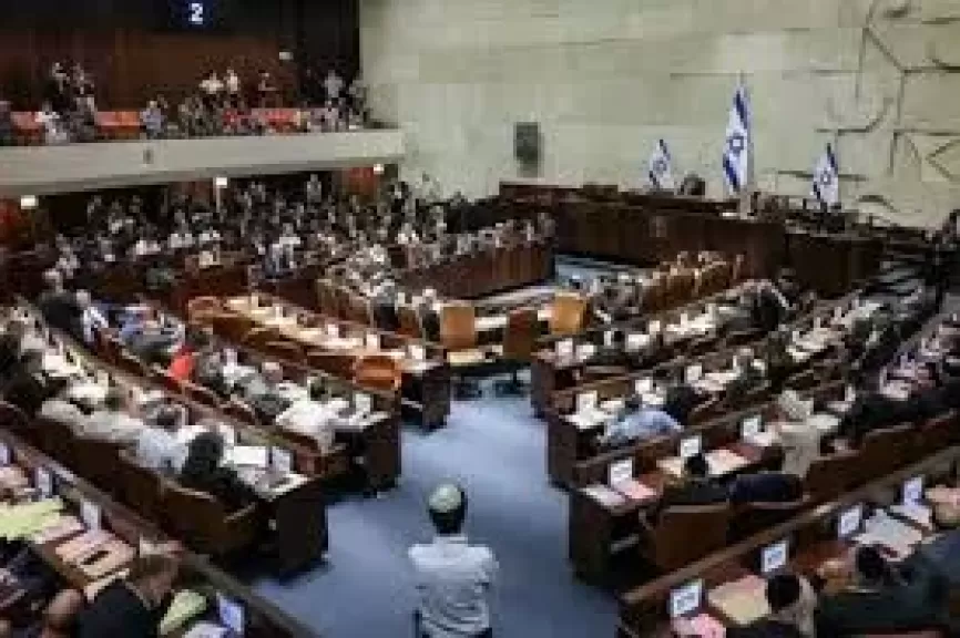 الكنيست الإسرائيلي يصوت على حل نفسه.. ونتنياهو يضغط على الحريديم