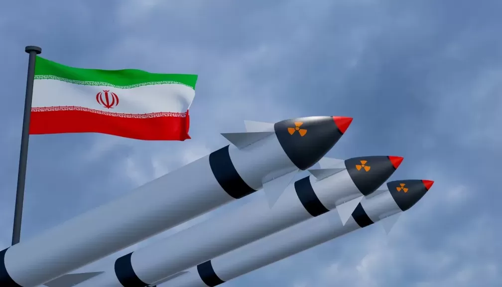 قبل قصف نووي طهران.. واشنطن تجلي موظفيها بالخليج العربي بسبب إيران