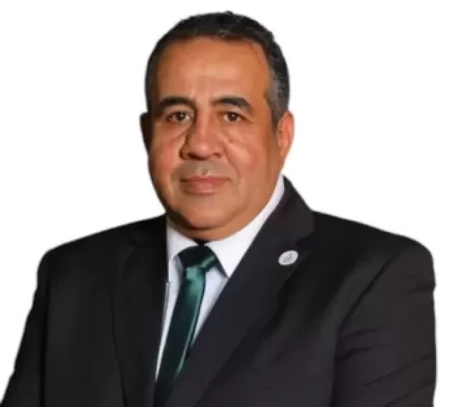 محمد عبد المنعم يكتب: تصريحات ترامب والتصعيد المحتمل بين إيران والاحتلال