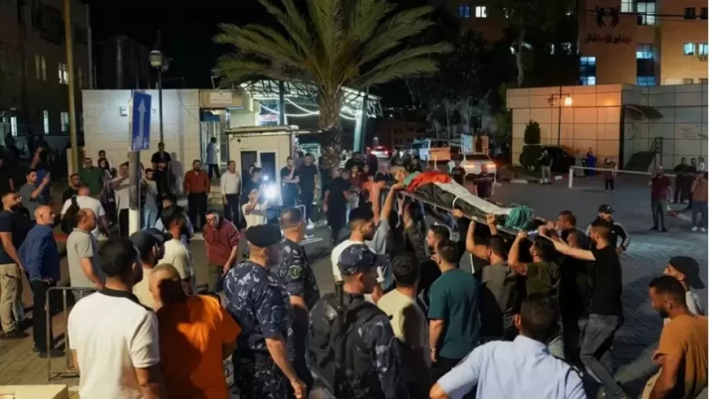 تجسس ومجازر.. إسرائيل تلاحق عملاء إيران والمستوطنون يوسعون دائرة الدم في الضفة
