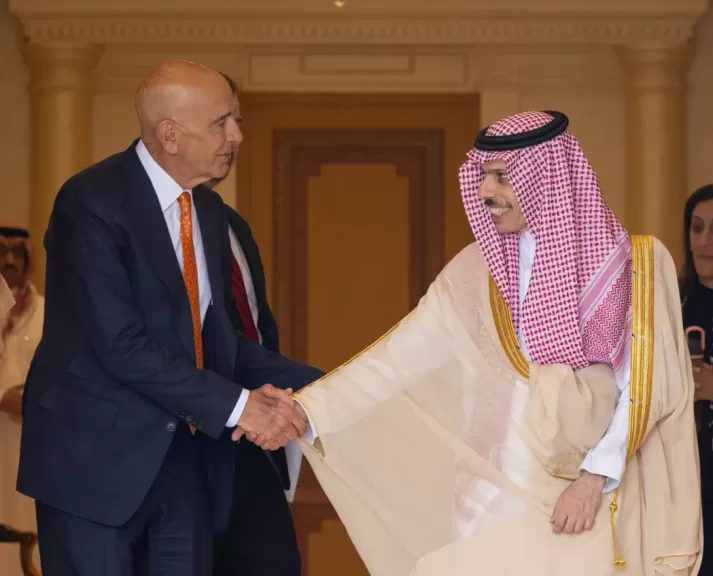 السعودية وأمريكا يبحثان سبل دعم دمشق